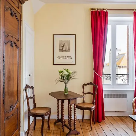 Apartment Kereden Location Saint-Malo